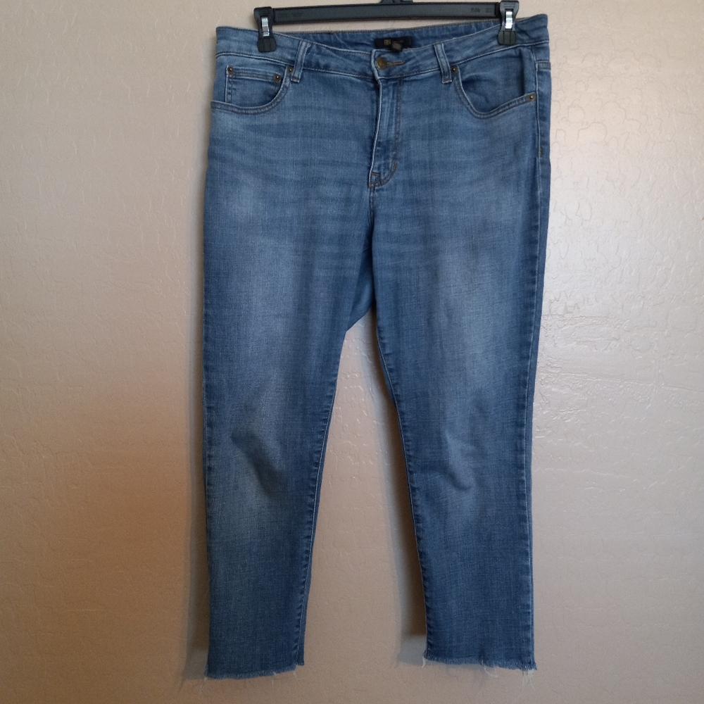 FRYE Jeans Cropped Ankle Raw Hem Skinny Pants